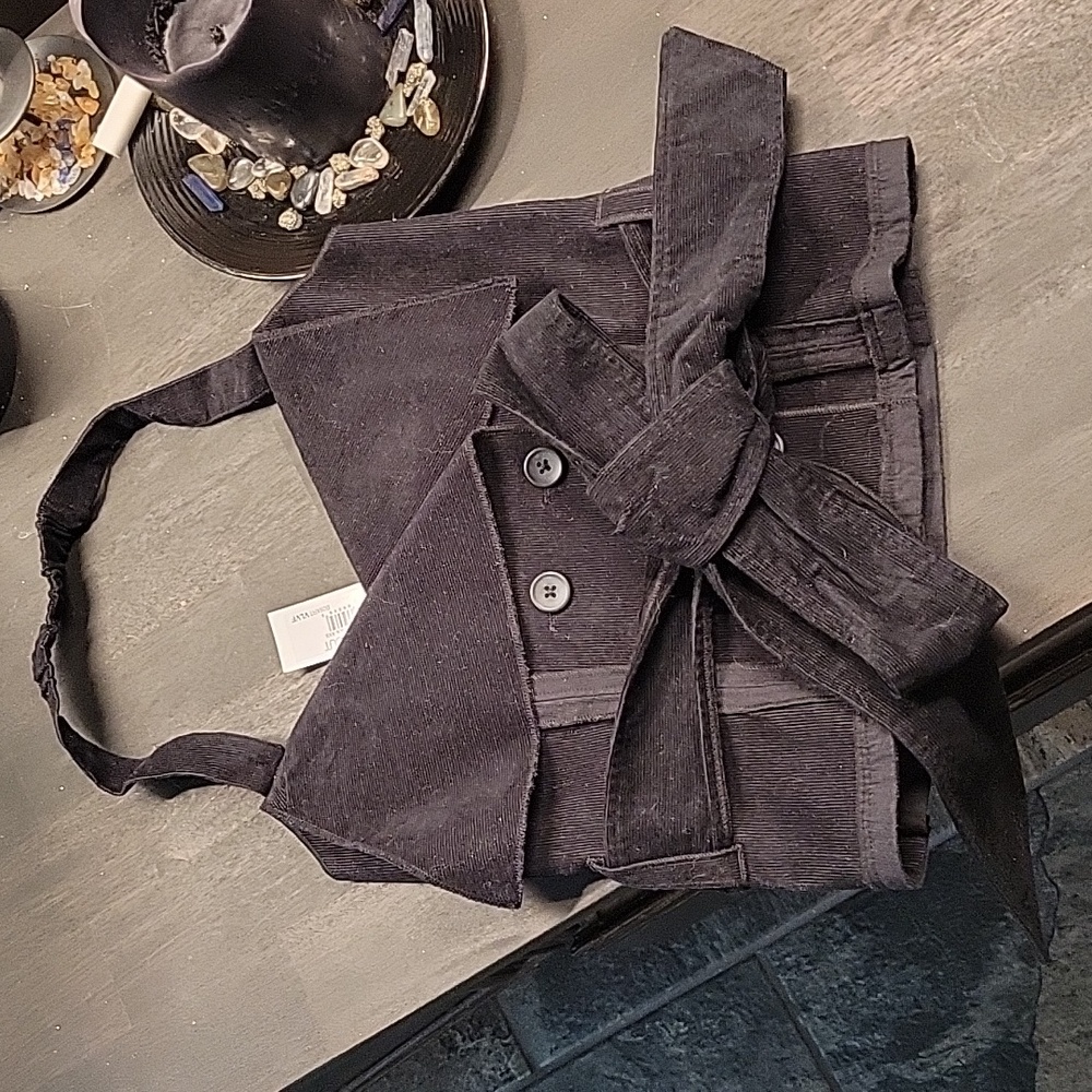 NWT Making the Cut Black Corduroy Halter Top XXS 🖤